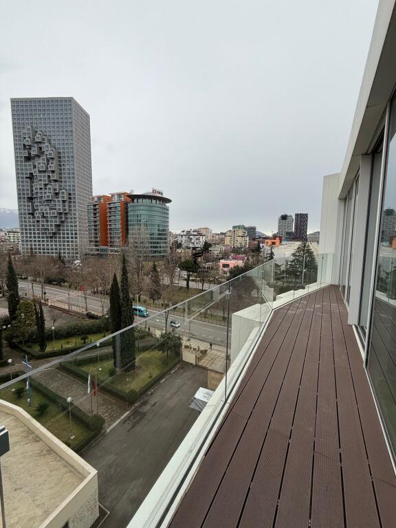 UFFICIO IN AFFITTO 496 M2 CENTRO 12.500 EURO