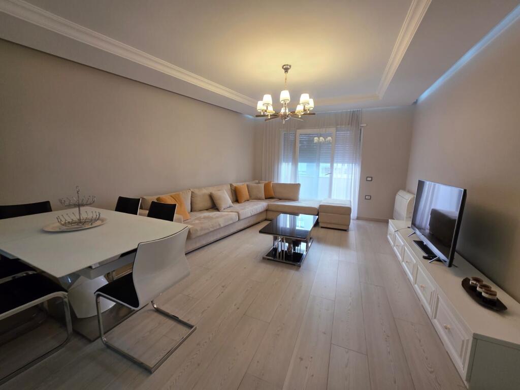 Ekskluzive Apartament  2+1 te Komuna e Parisit, Kompleksi Kika 3