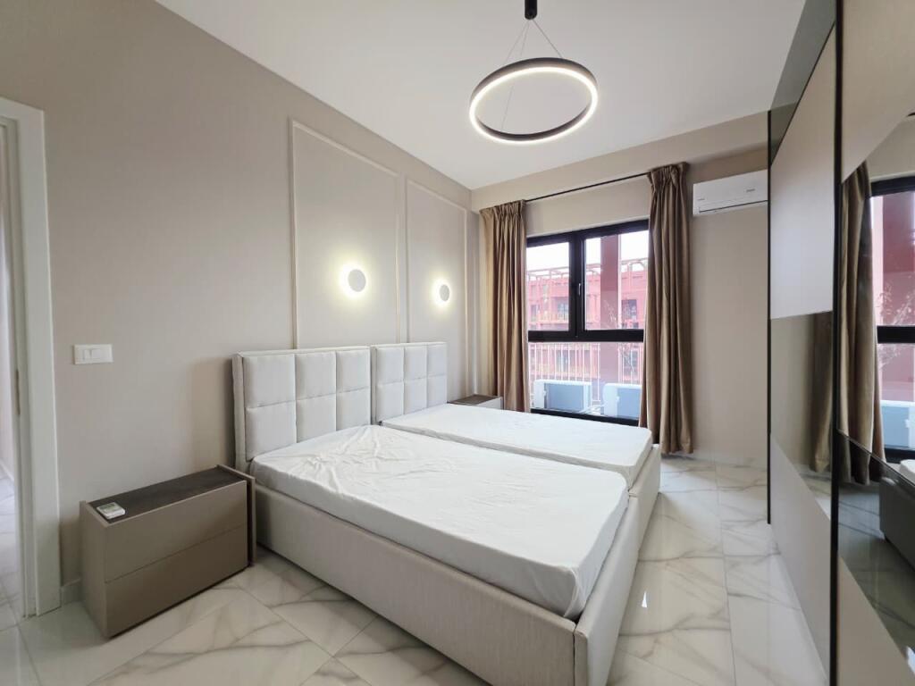 🏠 Jepet me qira apartament 3+1+2