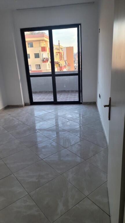 For rent 2+1 empty with counter buffet in Astir