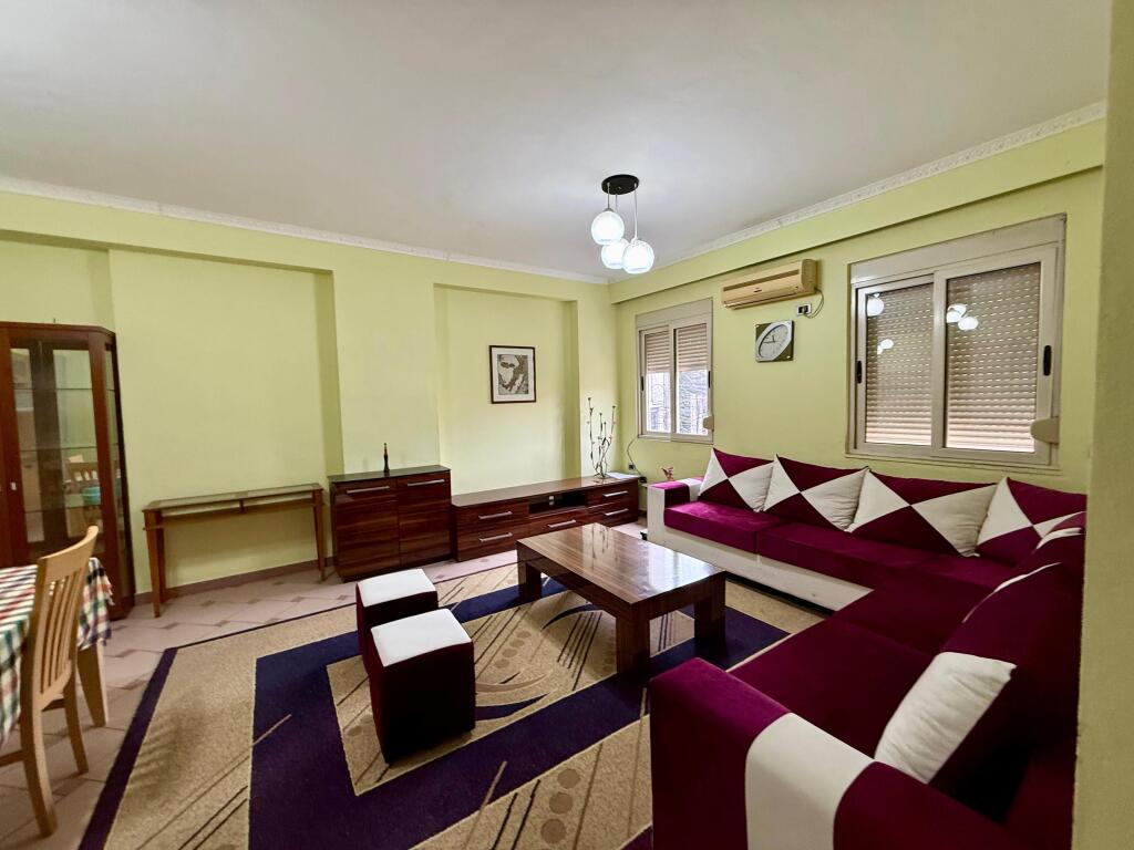 📣 AFFITTO Appartamento 1+1+Studio 📍 Vicino alla Strada "Bogdaneve" ✨   🏢 Nuova Costruzione  🪜 Piano 1 (Residenziale)  🛋️ Completamente Arredato  📐 Superficie 74 m2   💶 Prezzo 65.000 Lek