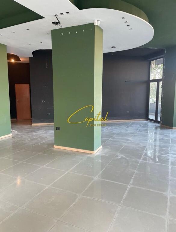 BUSINESS PREMISES FOR RENT 120 M2 ASTIR 100,000 LEKE