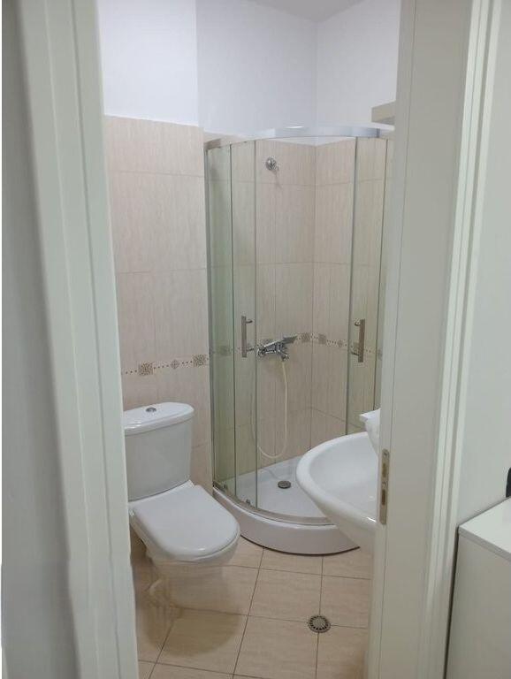 APARTAMENT ME QIRA 2+1+2 NE ASTIR! 550 € /Muaj