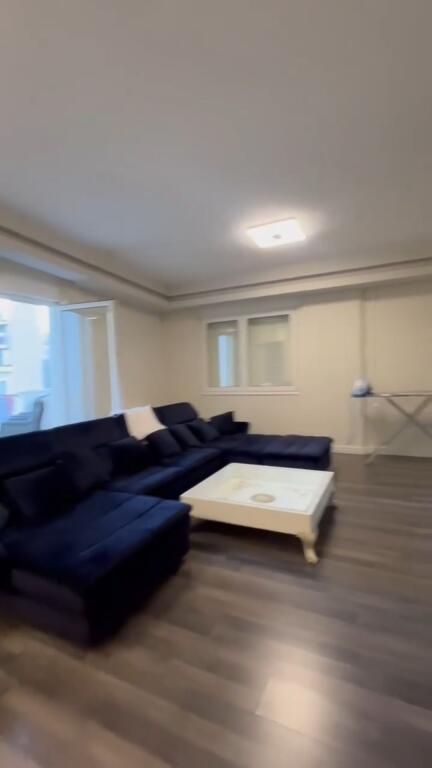 LIQENI THATE  Vendiamo super appartamento 3+1+2+veranda.