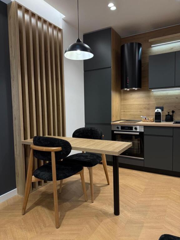 🏡 Appartamento di lusso in affitto vicino al Giardino Zoologico! ✨