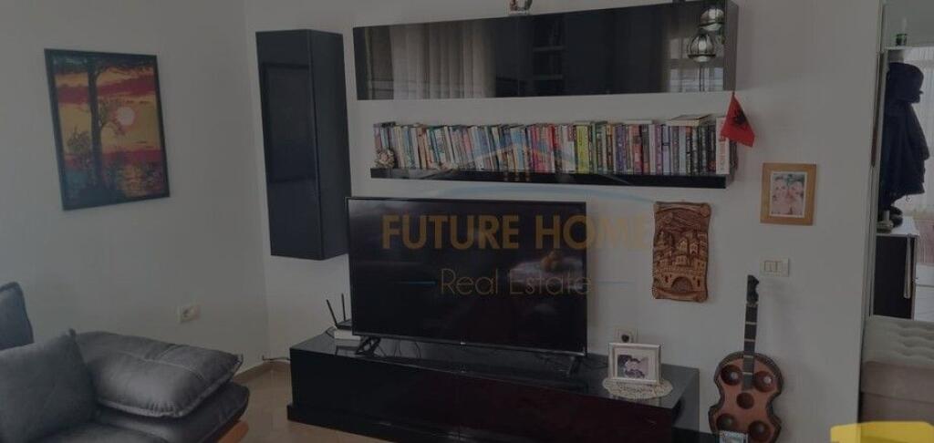 Shitet, Apartament 2+1, Kodra e Diellit, Tiranë