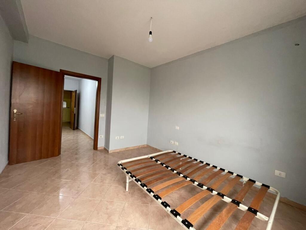 Apartment 1+1 for rent near Grand Gallery in Yzberisht.
