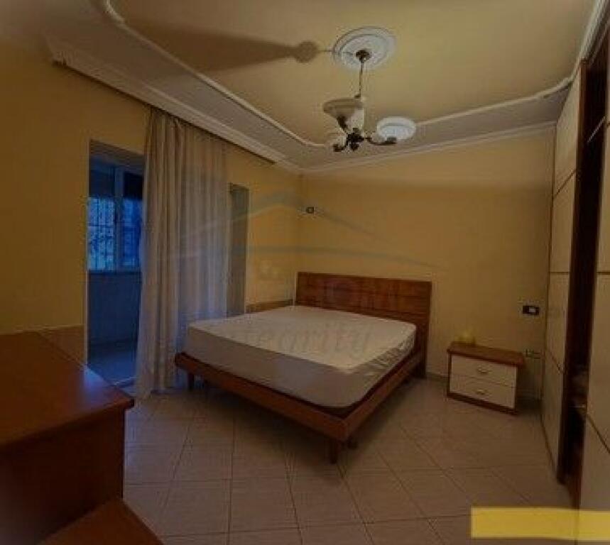 In vendita, Appartamento 2+1, Oxhaku, Tirana.
