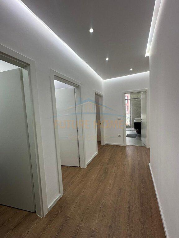 Shitet, Apartament 3+1+2, Jordan Misja, Tiranë