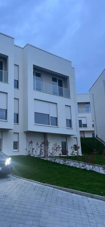 3-storey villa for rent at ABA Residence – Farkë​, 197 m² 1,500 €