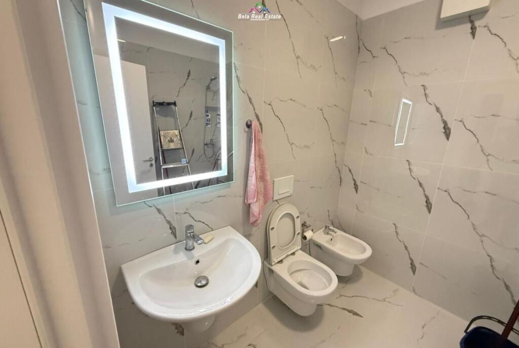 Apartament me qera 1+1 tek Zogu i Zi (ID B2101417) Tirane