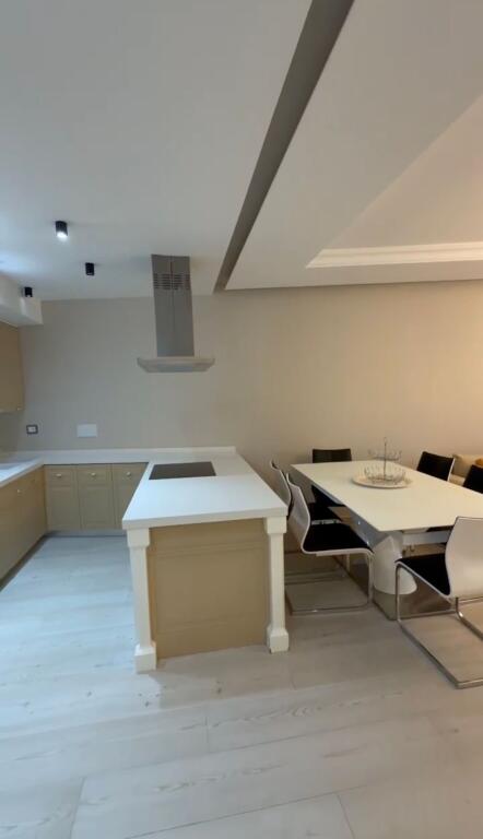 Apartament 2+1 ne shitje - Kika 2, Komuna e Parisit
