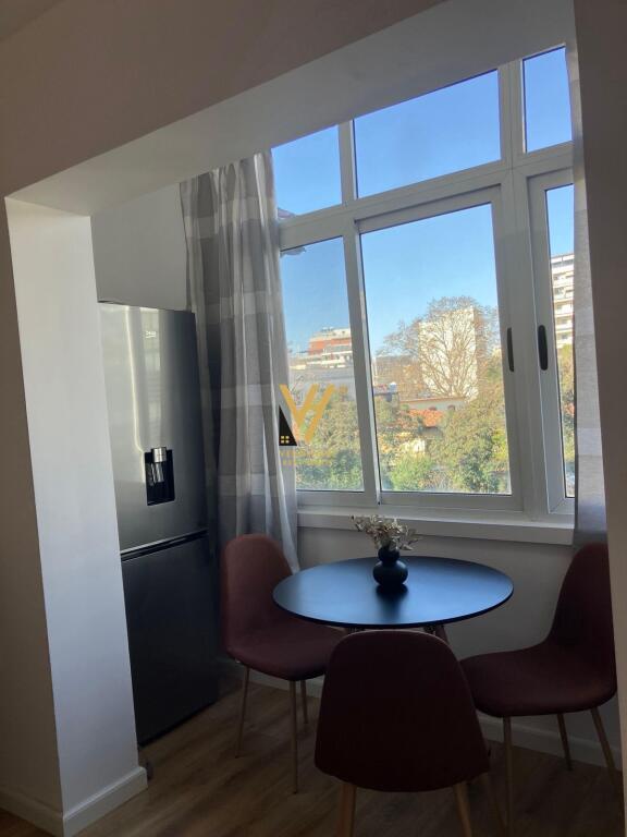 STUDIO 35 M2 FOR RENT IN CENTER 50,000 LEKE