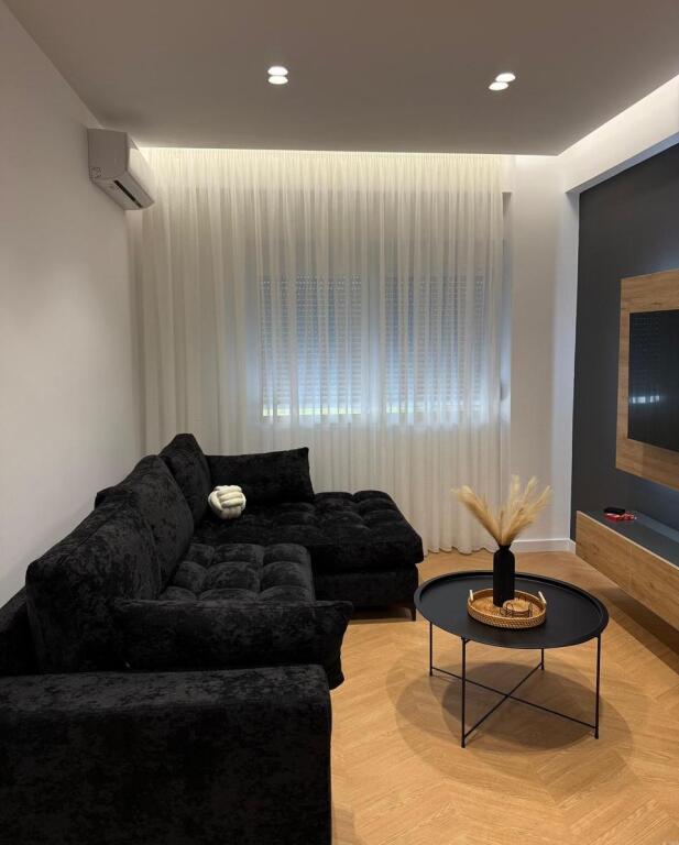 🏡 Appartamento di lusso in affitto vicino al Giardino Zoologico! ✨
