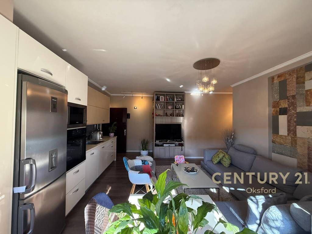 Shesim apartament 2+1, tek Ish Fusha e Aviacionit!