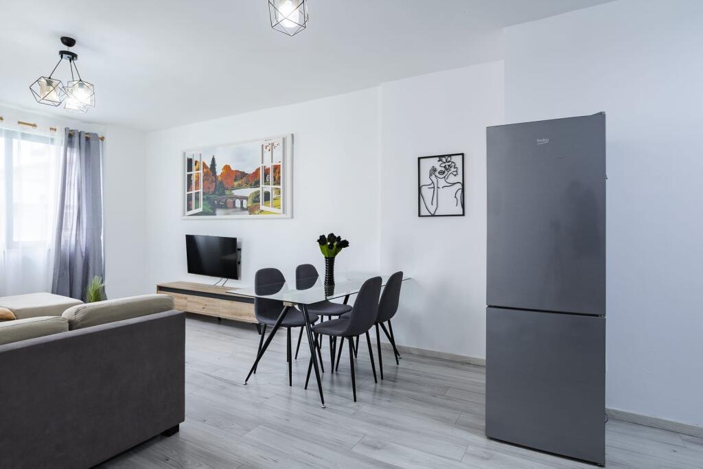 Affittasi appartamento 3+1+2 bagni presso l'ex-Esposizione