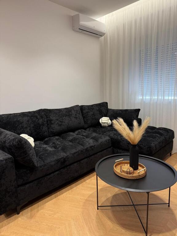 🏡 Appartamento di lusso in affitto vicino al Giardino Zoologico! ✨