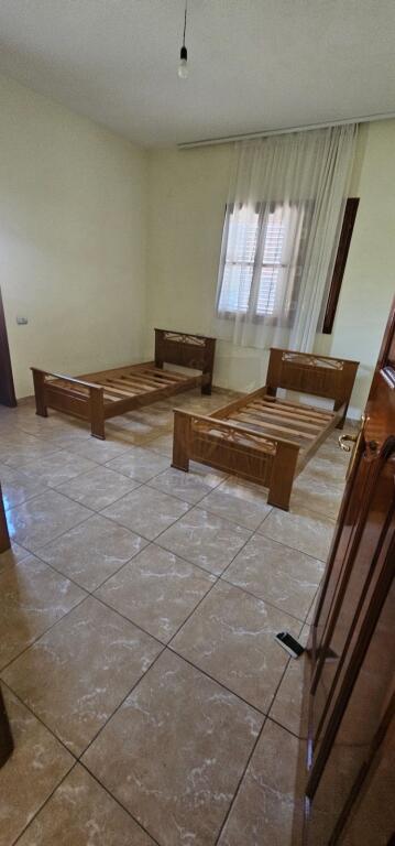 🏡 CASA PRIVATA SU 3 PIANI CON TERRENO – IN VENDITA 🏡 📍 Manëz, Durrës