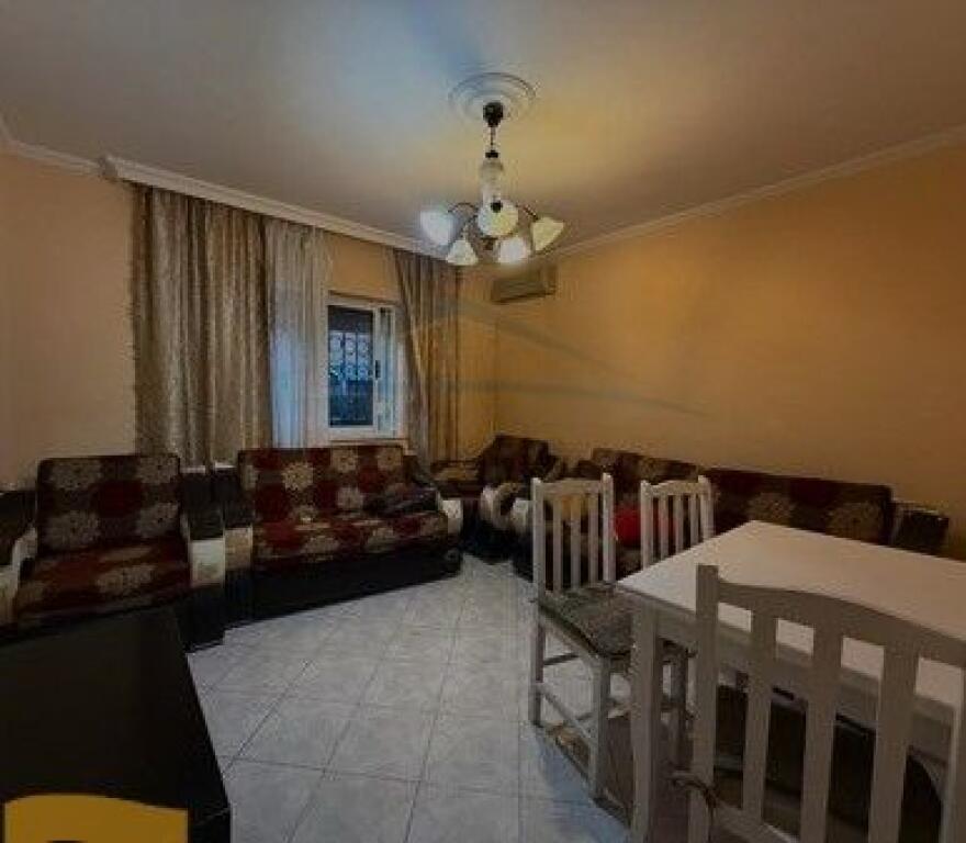 In vendita, Appartamento 2+1, Oxhaku, Tirana.