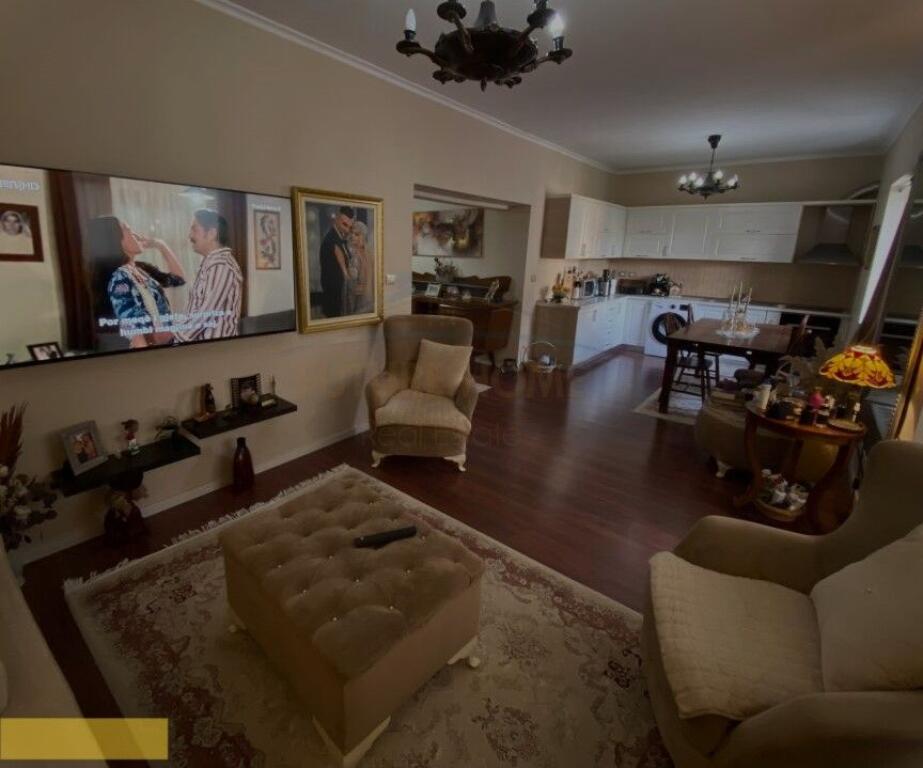 For sale, Apartment 2+1+Studio, American Embassy, Tirana