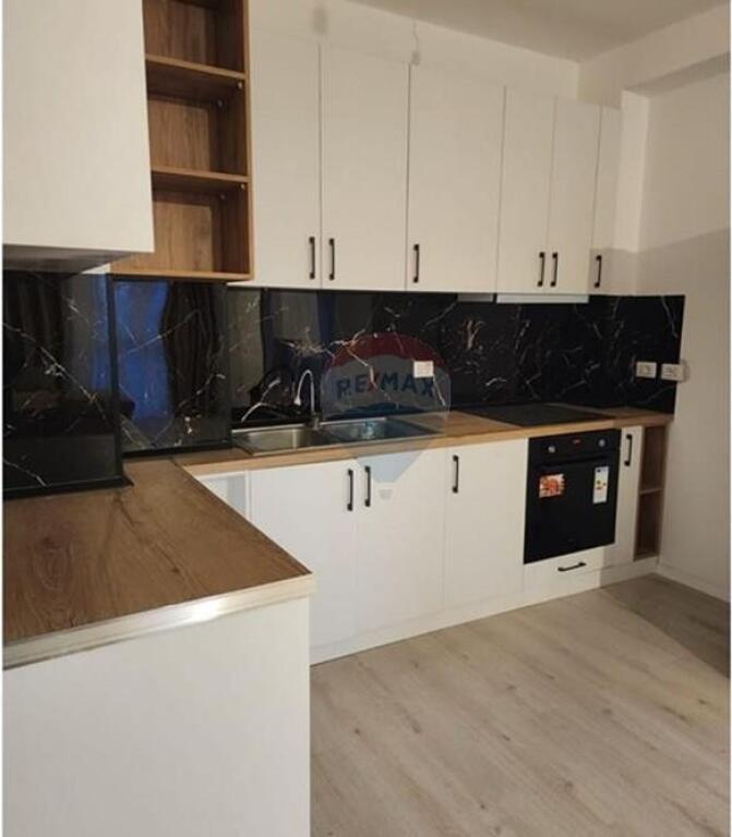 Apartment 2+1 + parking space for rent Univers City