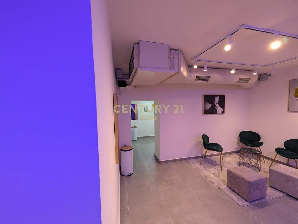 Shitet ambient bisnesi ne zonen "Tirana e Re" . 550,000 €