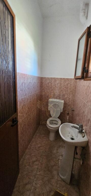 🏡 CASA PRIVATA SU 3 PIANI CON TERRENO – IN VENDITA 🏡 📍 Manëz, Durrës