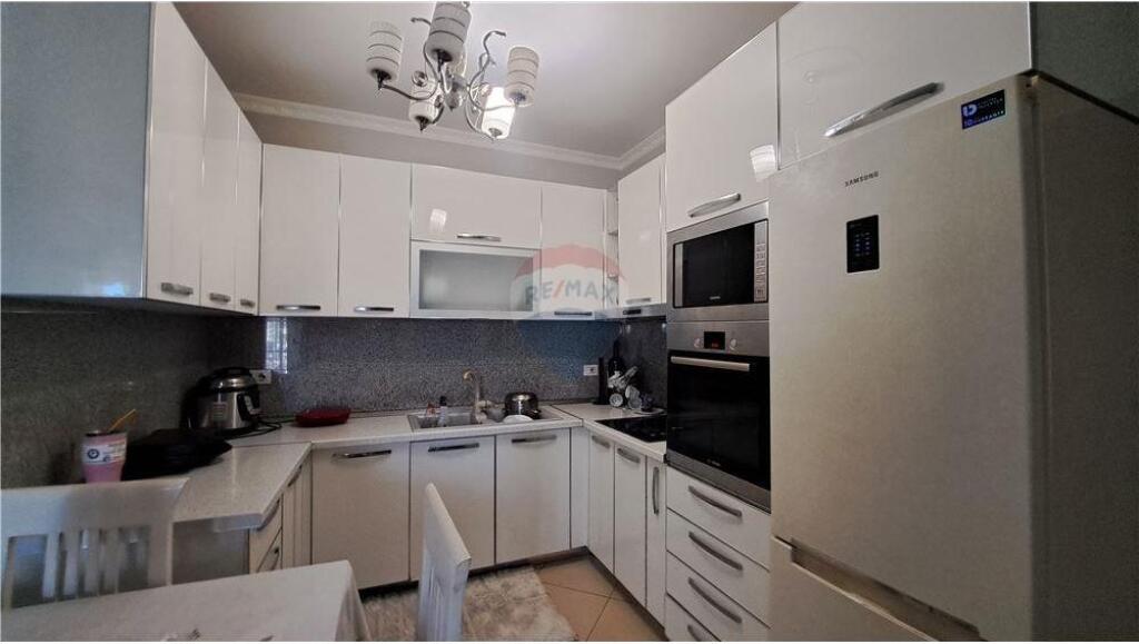 🏡 Apartment 3+1+2 – For Sale | Misto Mele Street, Vlorë
