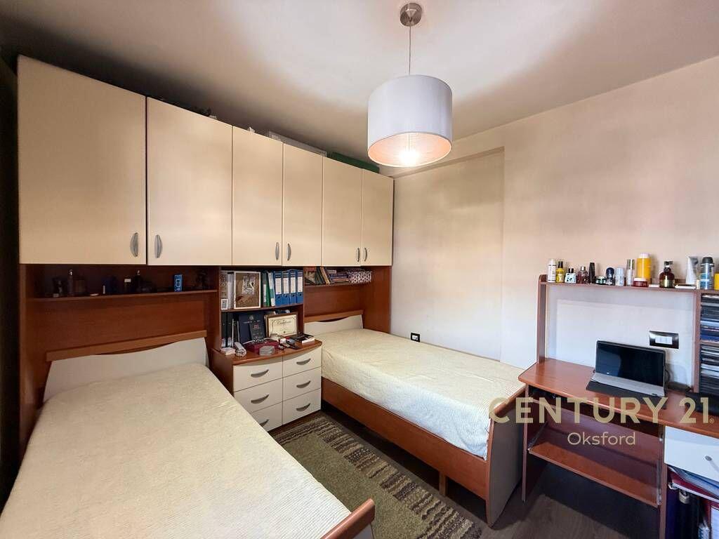 Apartament 2+1 per shitje tek Ish-Fusha e Aviacionit
