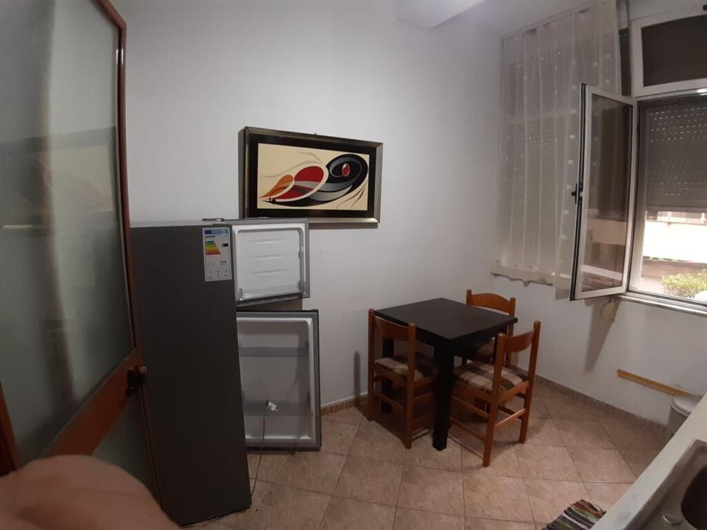 APARTAMENT 1+1 PER QERA PRANE KAZAZIT, DURRËS
