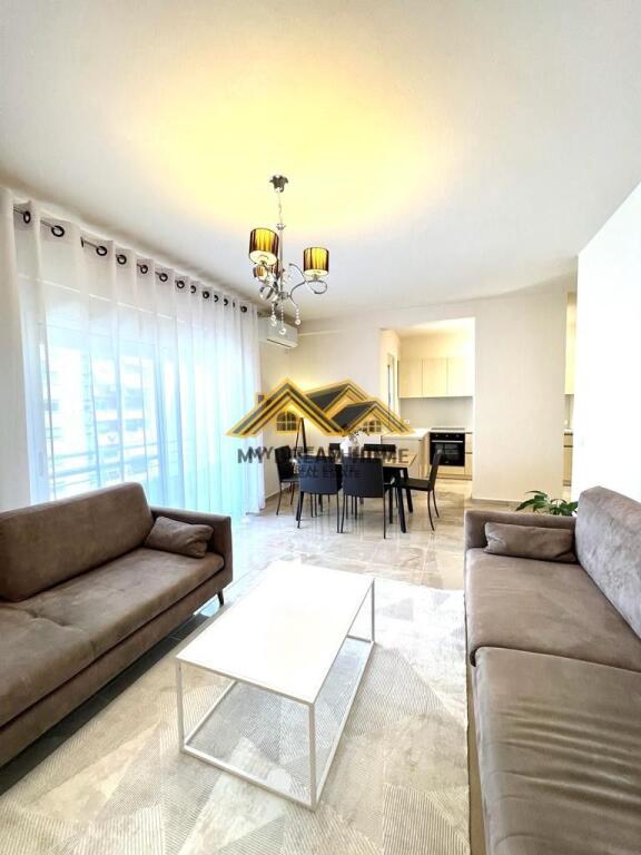 SHITET SUPER APARTAMENT 3+1+2 AFER ISH RAJONIT DURRES !!!