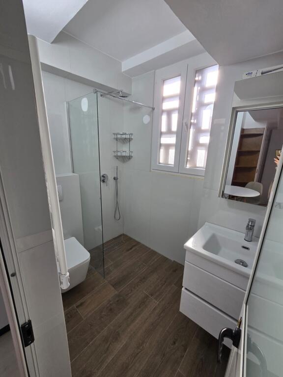 Studio apartments for rent in Porcelan