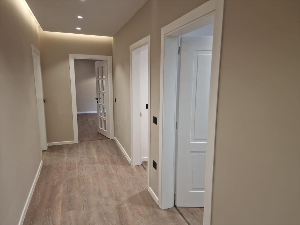 KOMUNA E PARISIT, shesim nje super apartament 2+1+2