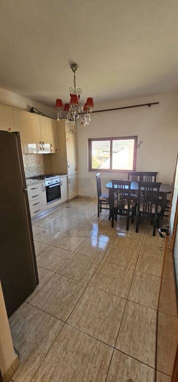 🏡 CASA PRIVATA SU 3 PIANI CON TERRENO – IN VENDITA 🏡 📍 Manëz, Durrës