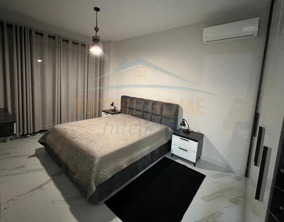 Affitto, Appartamento 2+1+2, Via Xhanfize Keko, Tirana.!!
