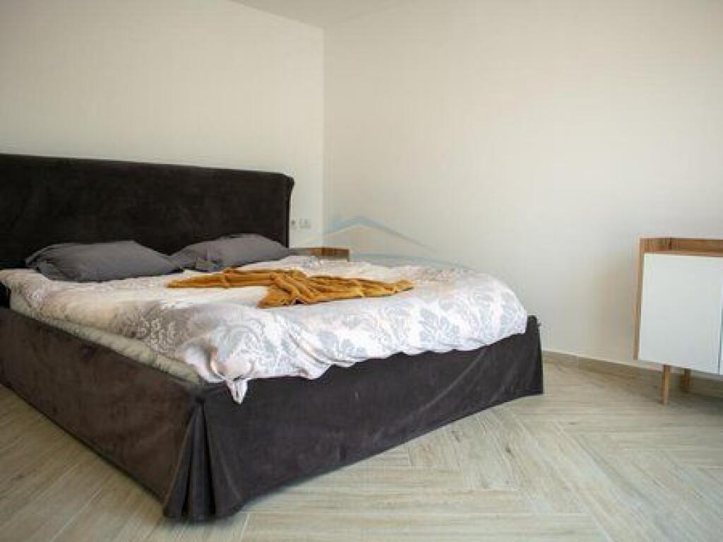 For sale, Penthouse 3+1+2, Dry Lake, Tirana !