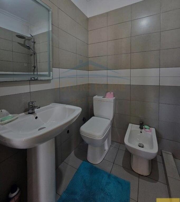 For sale, 2+1 Apartment, Malajziani Complex, Kamza Turn