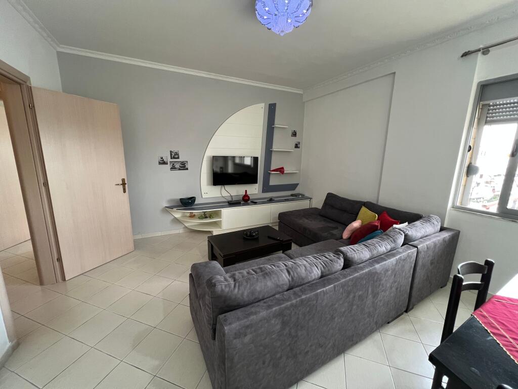 Vendesi in vendita 1+1, Astir, Bar Artisti, 1400€/m2