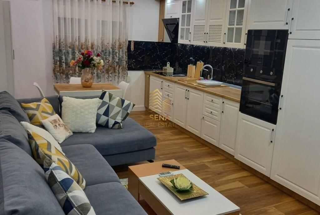 Qira, Apartment 1+1+BLK, Blloku – Rruga Margarita Tutulani ,65.000 Leke