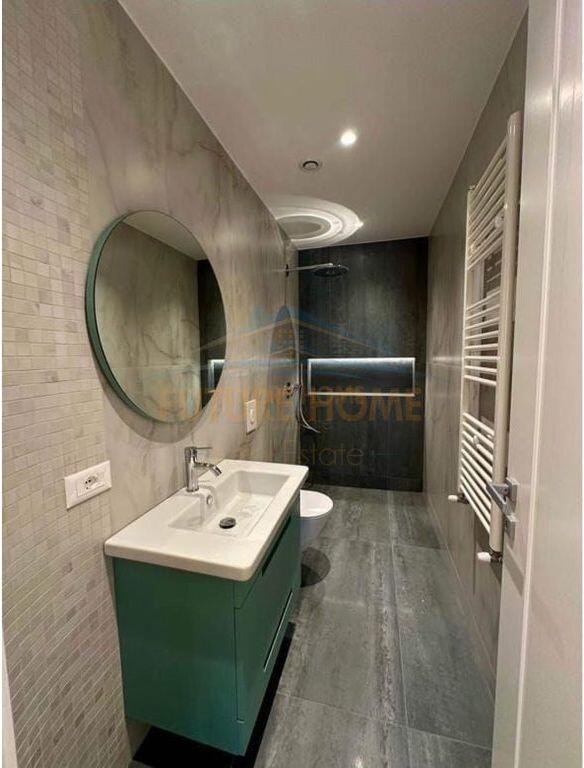 For sale, Penthouse 3+1+3+2 Parking Spaces, Dry Lake, Tirana.!!