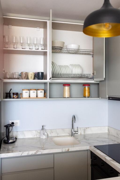 Apartment 2+1+2 for rent   Full Sea View in Currila
