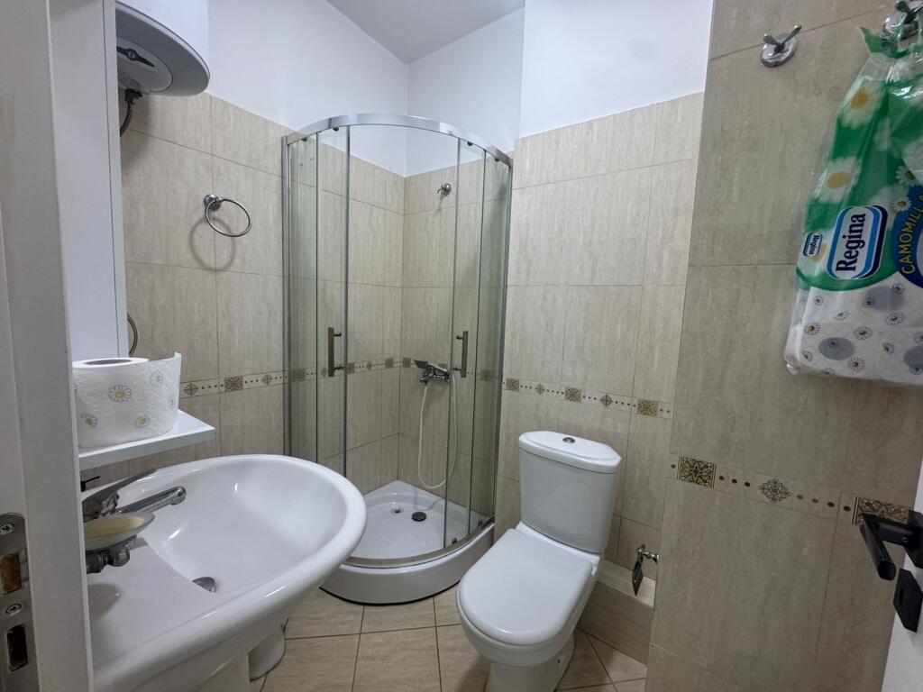 Apartment 2+1, Astir!