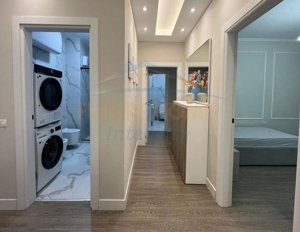 Rent, Apartment 2+1+2, Rose Garden, Tirana.!
