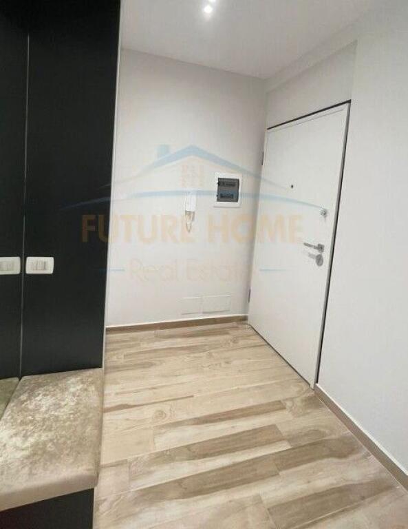 Affitto, Appartamento 2+1 + Veranda, Complesso FZ, Lago Secco, Tirana!