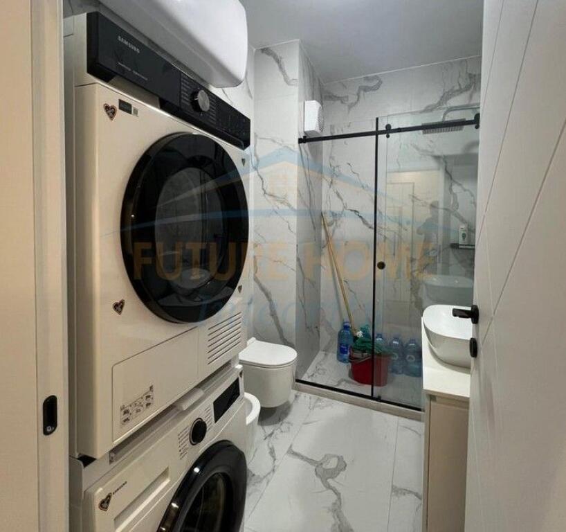 Rent, Apartment 2+1+2, Rose Garden, Tirana.!