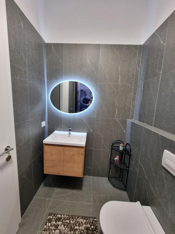 Apartament 2+1+2 me Qira 📍 Kompleksi Delijorgji!!!