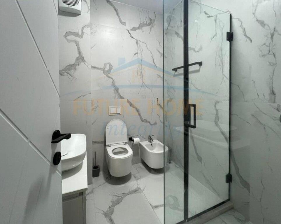 Rent, Apartment 2+1+2, Rose Garden, Tirana.!