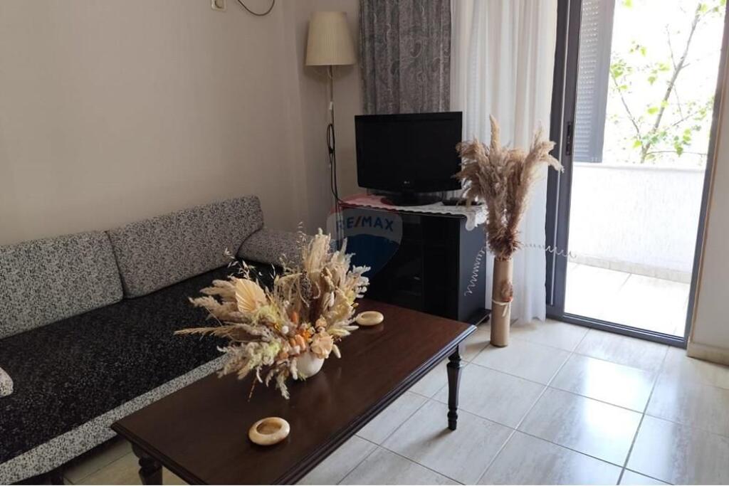 Apartment 2+1+2 on Ali Demi street