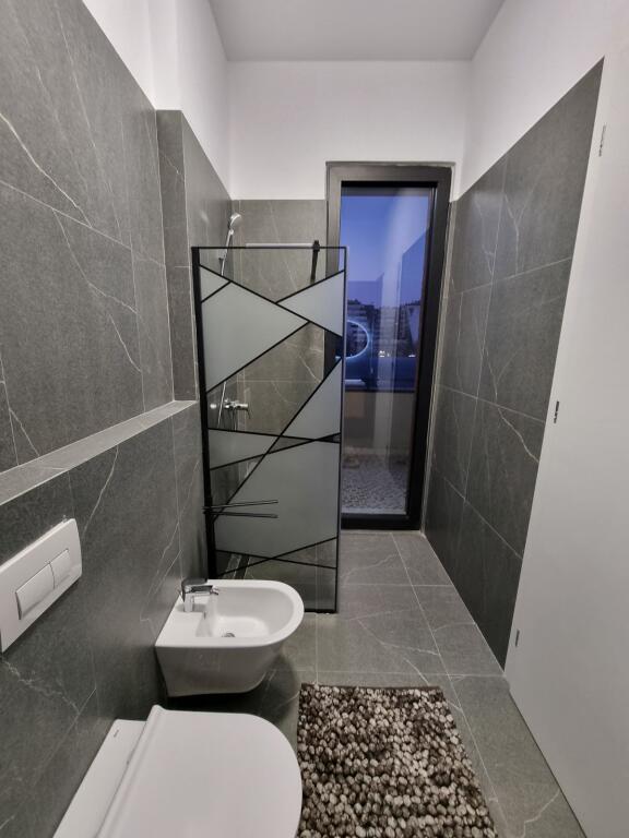 Apartament 2+1+2 me Qira 📍 Kompleksi Delijorgji!!!