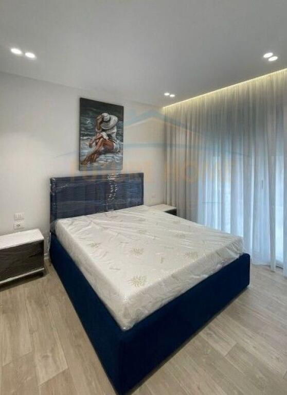 Affitto, Appartamento 2+1 + Veranda, Complesso FZ, Lago Secco, Tirana!